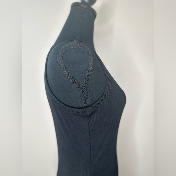 Women's Basic Ribbed Dress - Picture 6 of 7